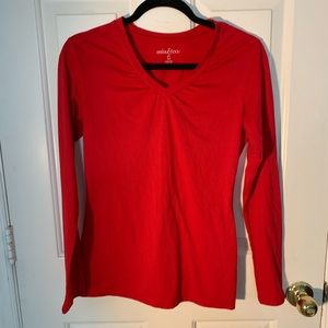 Long sleeve red shirt💖